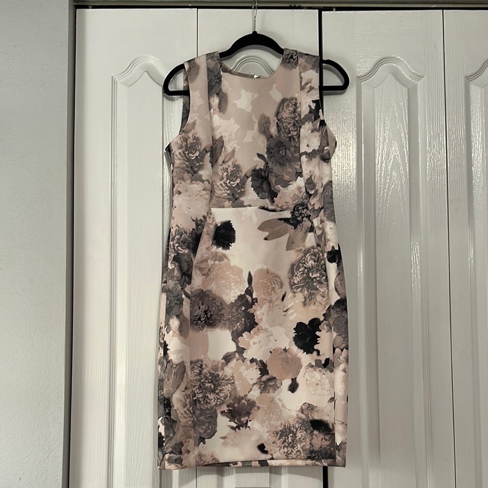 Calvin Klein Floral Sleeveless Dress